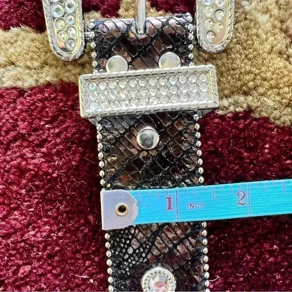 Women’s Silver Tone Rhinestone Animal Print Western Boho Belt in Black L… - Picture 10 of 13